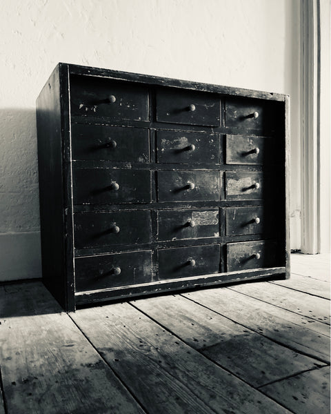 French Set of Workshop Drawers