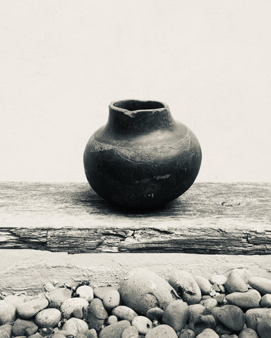 oldtownhaus, Nicola Helgesen, Interiors Hastings East Sussex, Southern African Shona Clay Pot
